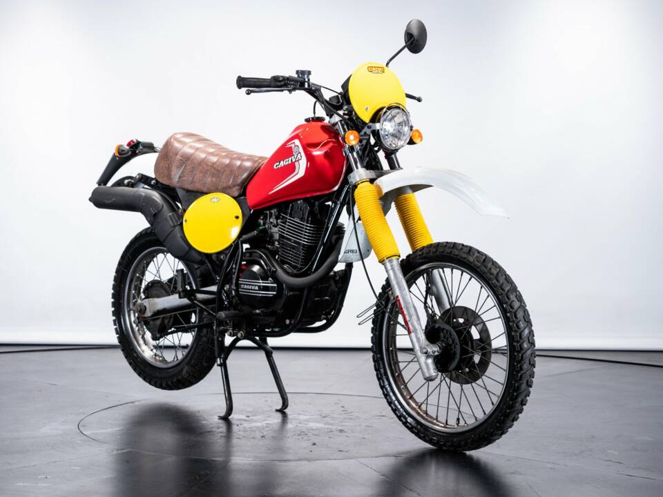 Bild 5/50 von Cagiva DUMMY (1983)