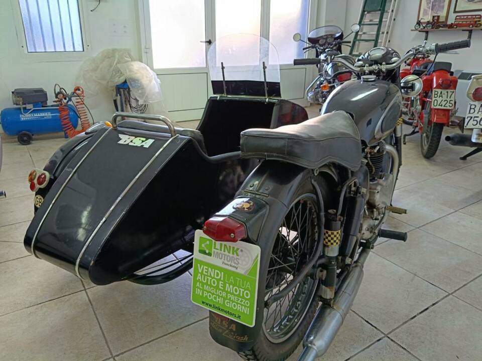 Immagine 7/38 di BSA A 10 Golden Flash (1965)