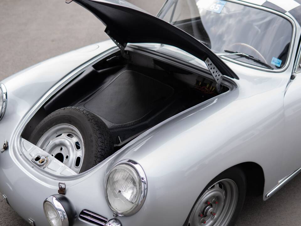 Afbeelding 38/41 van Porsche 356 C 1600 (1964)