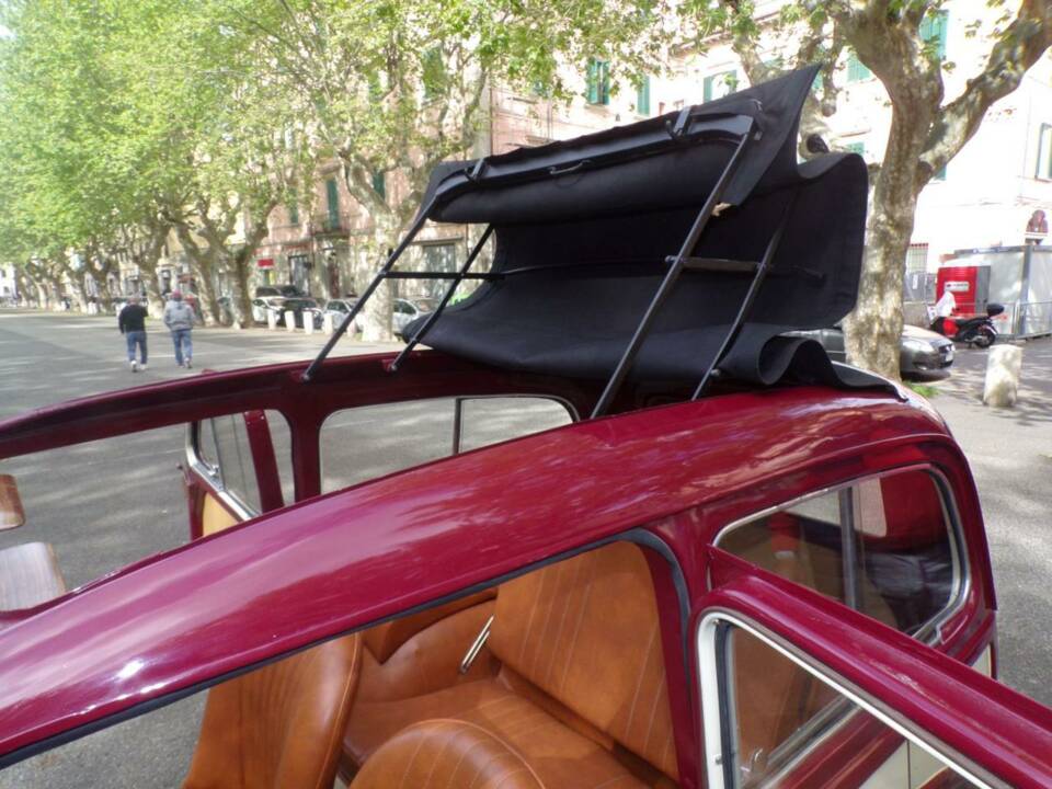 Image 17/50 of FIAT 500 C Giardiniera (1968)