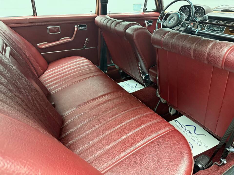 Bild 12/24 von Mercedes-Benz 280 S (1970)