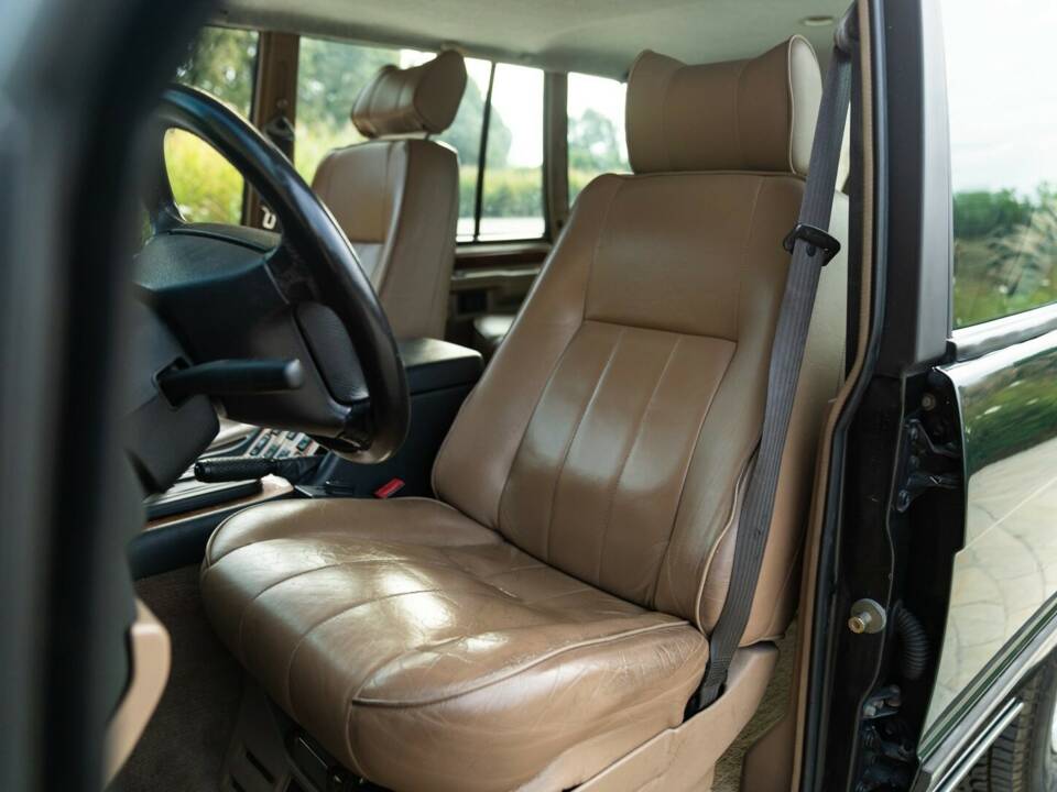 Image 39/50 of Land Rover Range Rover 4.2 LSE (1994)