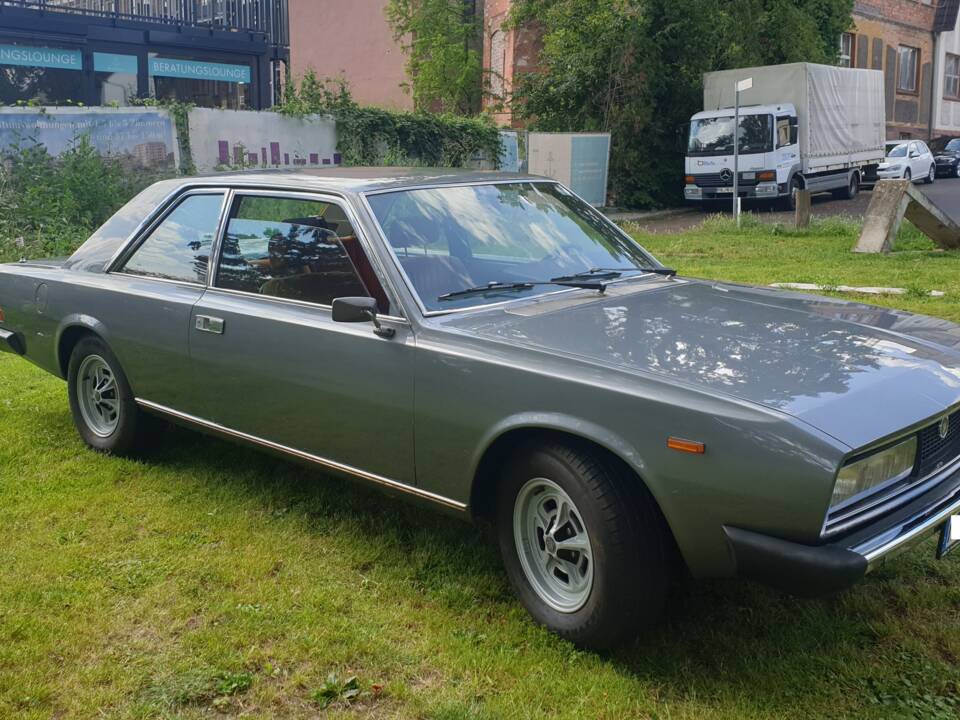 Imagen 5/7 de FIAT 130 Coupé (1975)
