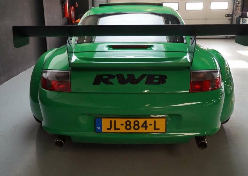 Bild 6/50 von Porsche 911 Carrera 4 RWB (1999)