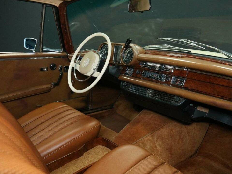 Afbeelding 25/50 van Mercedes-Benz 280 SE (1969)