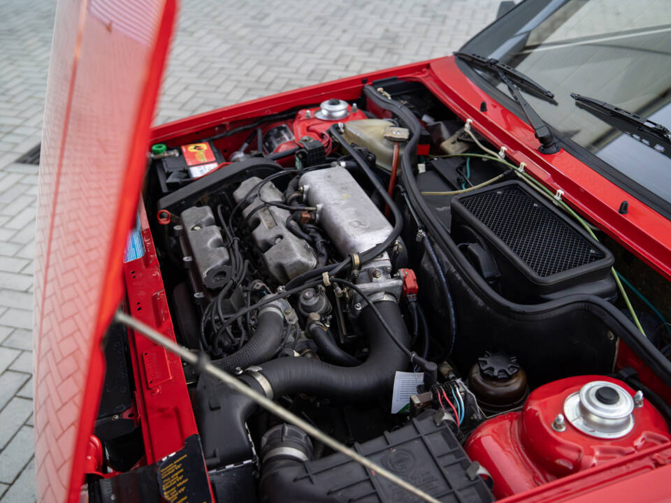 Bild 40/41 von Lancia Delta HF 4WD (1987)