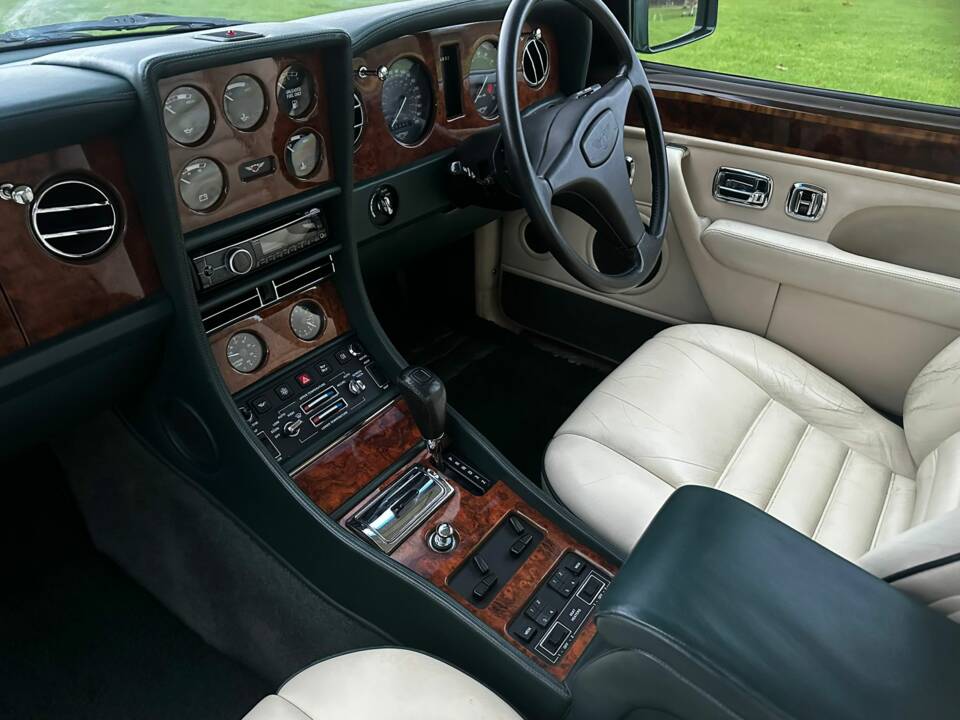 Bild 43/55 von Bentley Continental R (1992)