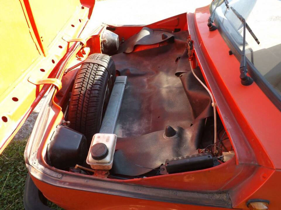 Image 42/50 de FIAT 126 (1981)