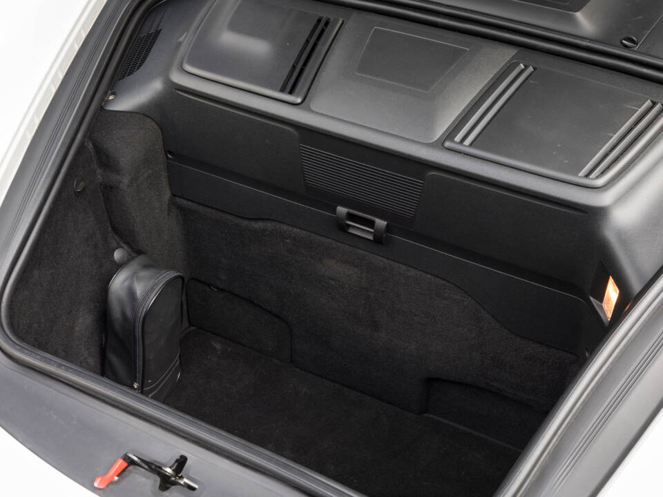 Image 13/27 of Porsche 911 Turbo (2010)