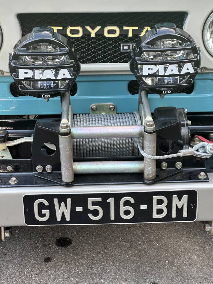 Image 12/20 of Toyota Land Cruiser BJ 40 (1978)