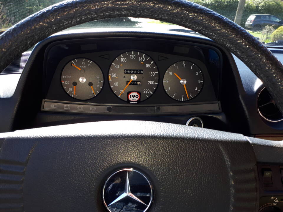 Afbeelding 6/12 van Mercedes-Benz 280 E (1977)