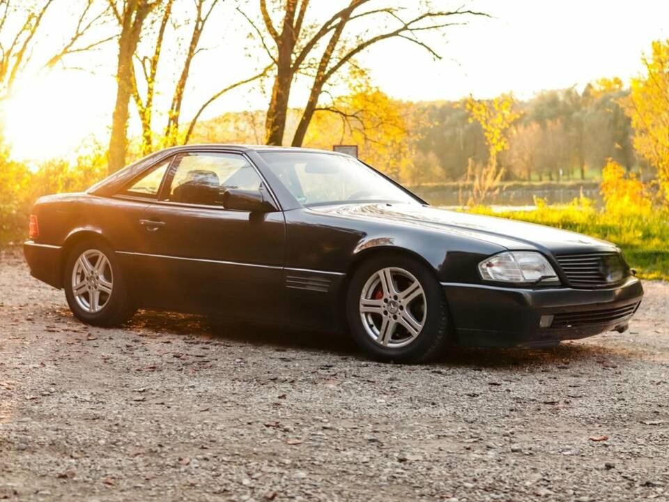 Image 4/8 de Mercedes-Benz 300 SL (1993)