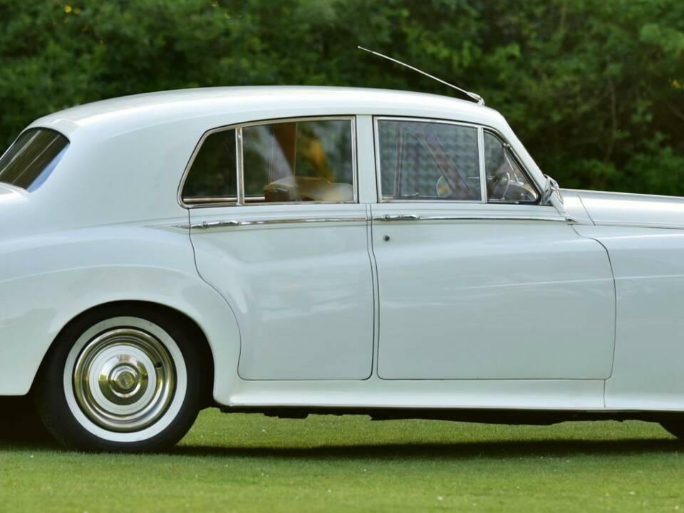 Bild 28/50 von Bentley S 2 (1961)