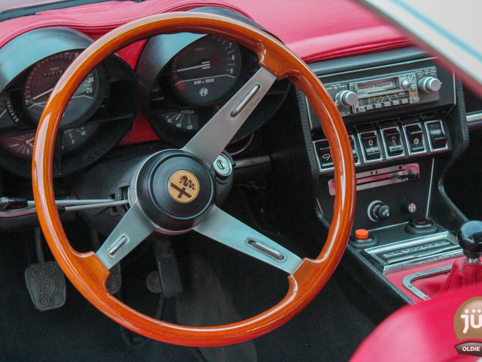 Imagen 19/25 de Alfa Romeo Montreal (1976)