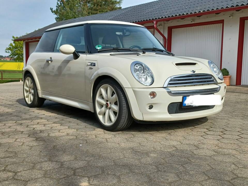 Bild 7/9 von Mini Cooper S JCW (2004)