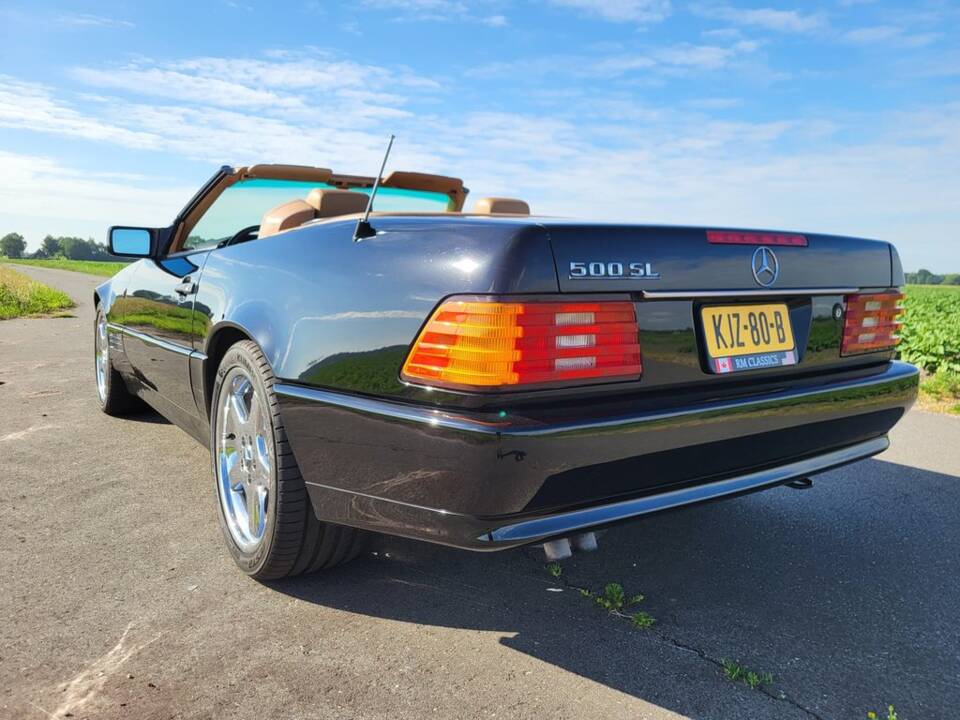 Image 7/8 de Mercedes-Benz 500 SL (1991)