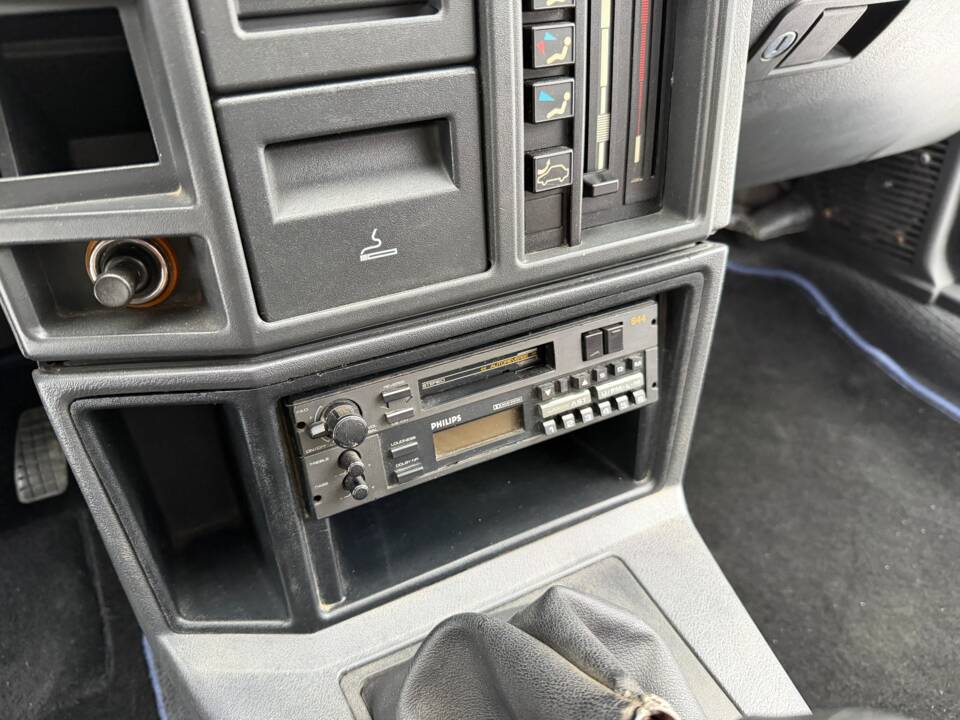 Imagen 31/50 de Peugeot 505 Break 4x4 Dangel (1988)