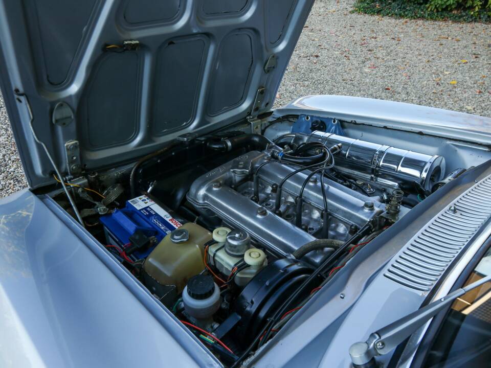 Image 46/50 of Alfa Romeo 1750 GT Veloce (1970)