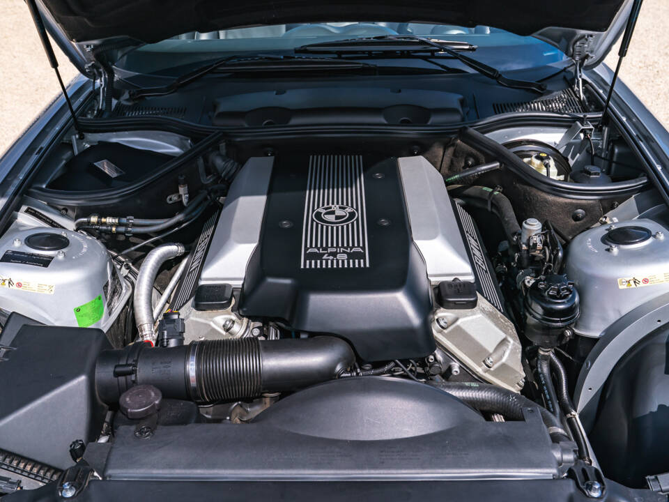 Image 43/47 of ALPINA Roadster V8 (2003)