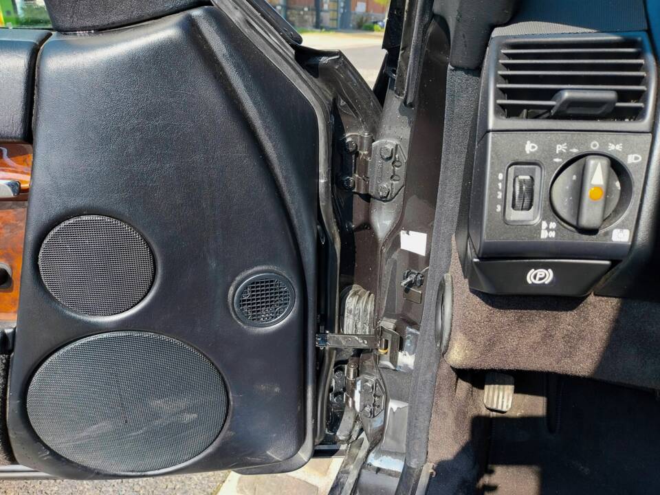 Bild 33/50 von Mercedes-Benz 300 SL (1992)