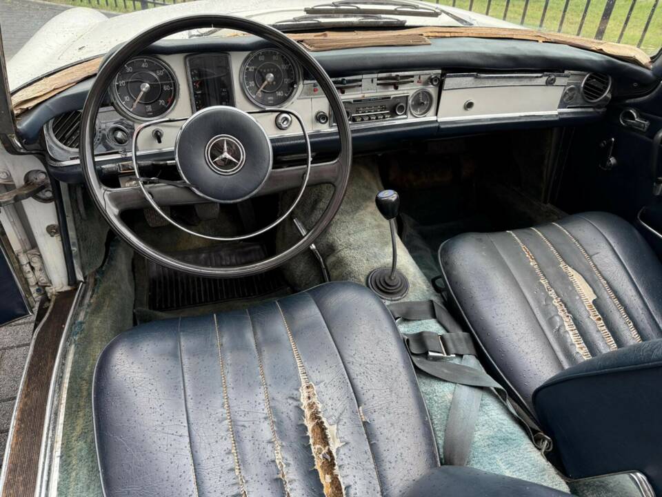 Bild 17/50 von Mercedes-Benz 230 SL (1966)