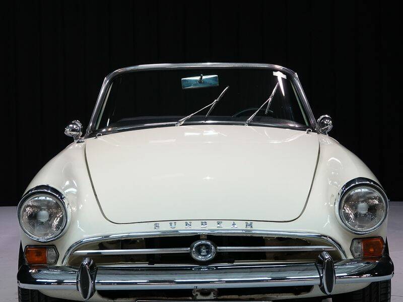 Image 11/15 of Sunbeam Tiger Mk I (1966)