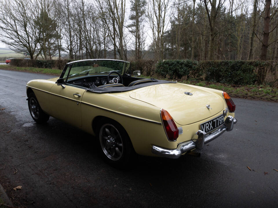 Image 4/16 of MG MGB (1969)