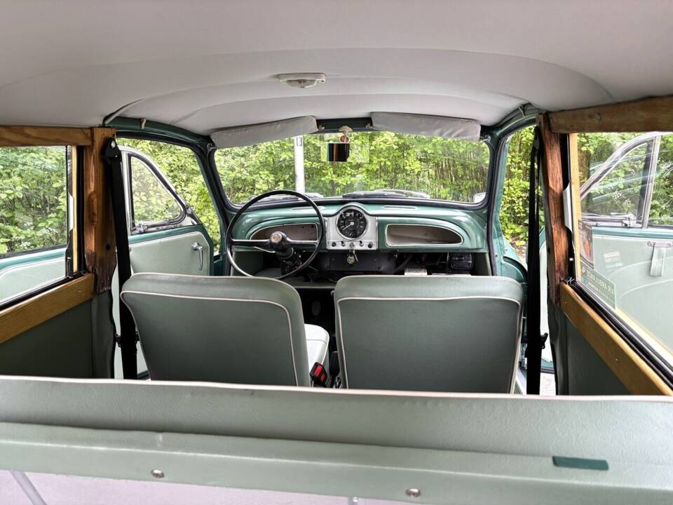 Image 14/18 de Morris Minor 1000 Traveller (1970)
