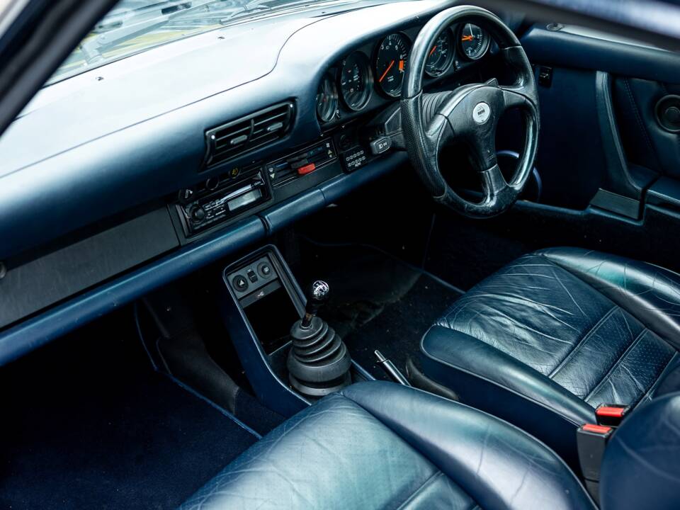 Image 4/50 of Porsche 911 Carrera 3.2 (1985)