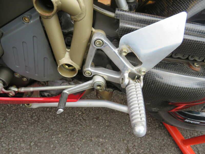 Immagine 34/50 di Ducati 916 R (2000)