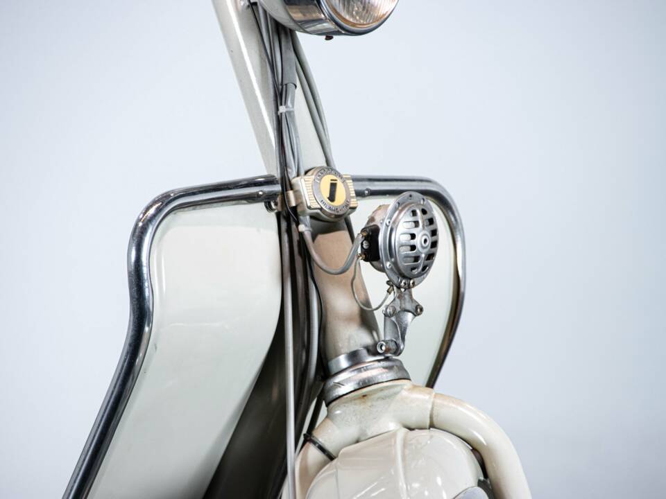 Image 34/50 of Innocenti DUMMY (1956)