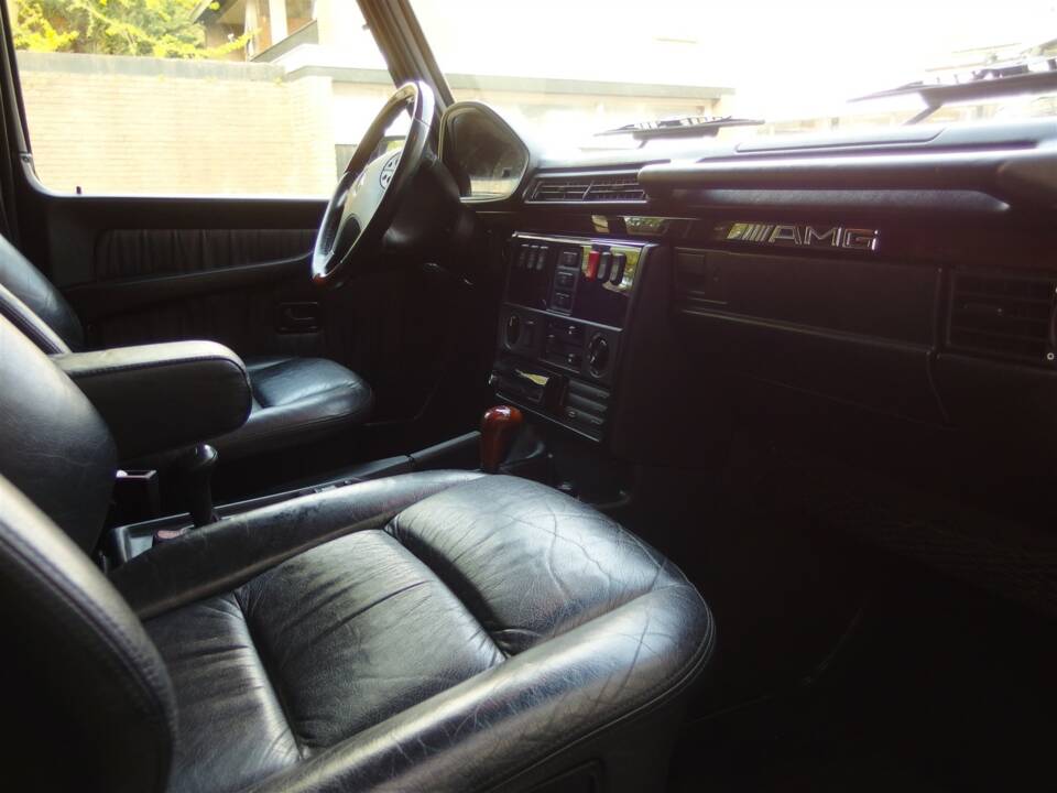 Bild 40/97 von Mercedes-Benz G 55 AMG (lang) (2000)