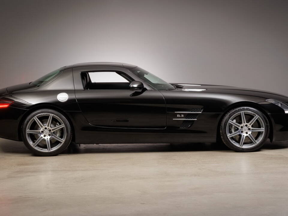 Bild 8/34 von Mercedes-Benz SLS AMG (2013)