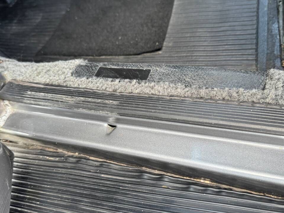 Bild 80/99 von Volkswagen Käfer 1200 Jubiläumsmodell (1985)