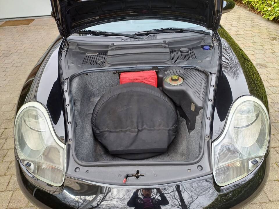 Image 54/82 of Porsche Boxster S (2000)