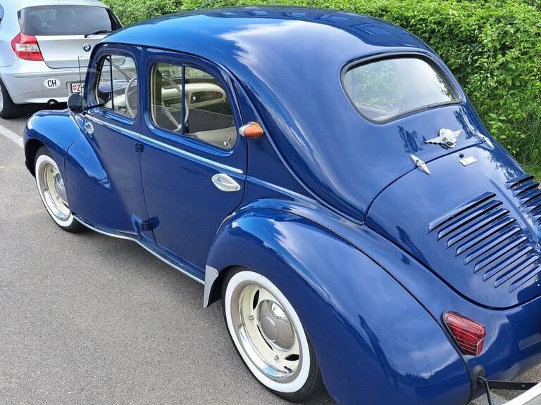 Bild 5/8 von Renault 4 CV (1957)