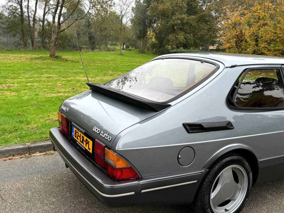 Immagine 5/6 di Saab 900 Turbo 16V (1992)