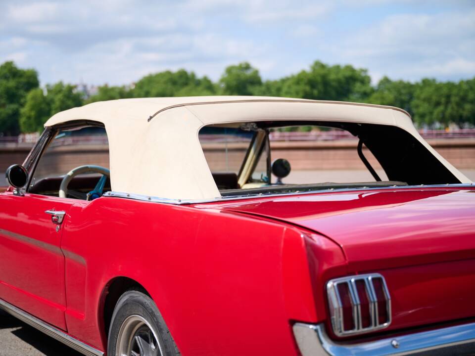 Immagine 37/50 di Ford Mustang 289 (1966)