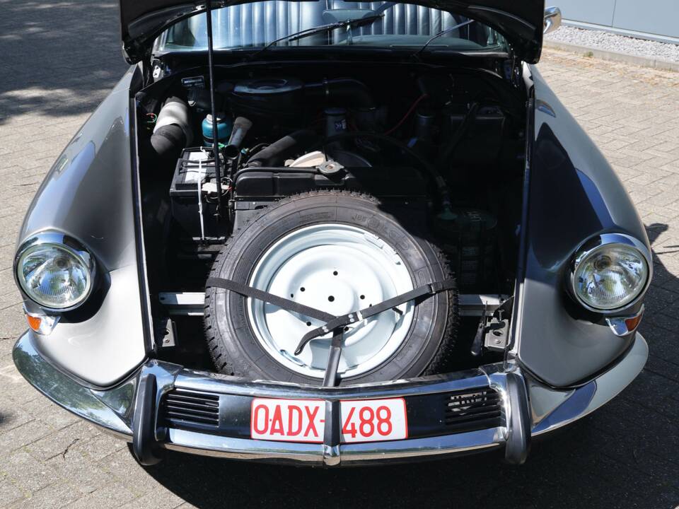 Bild 39/39 von Citroën DS 21 Chapron (1966)