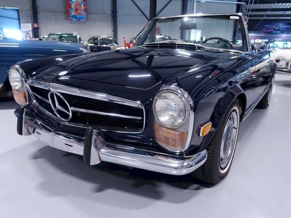 Imagen 2/36 de Mercedes-Benz 280 SL (1971)