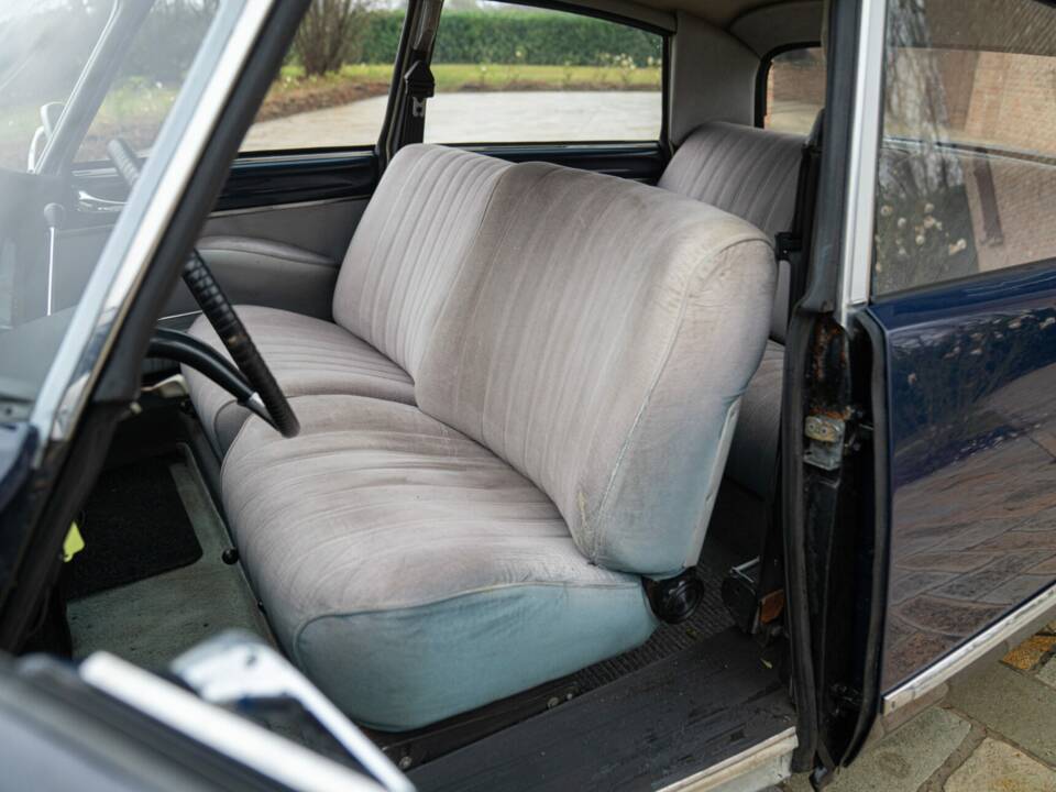 Obraz 31/50 pojazdu Citroën DS 20 (1972)