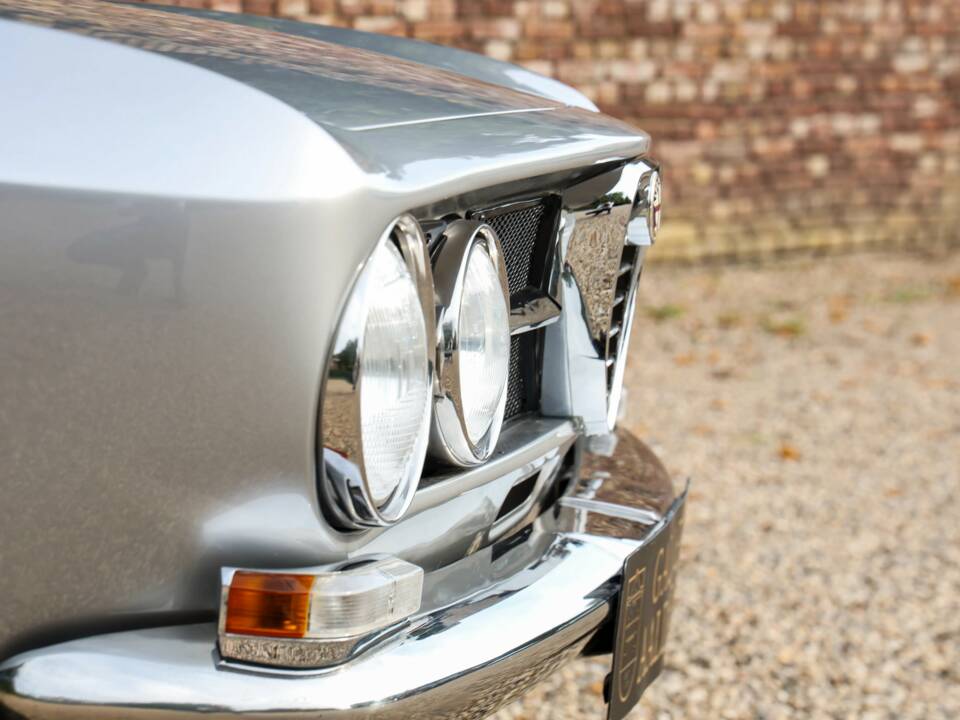 Afbeelding 43/50 van Alfa Romeo 1750 GT Veloce (1969)
