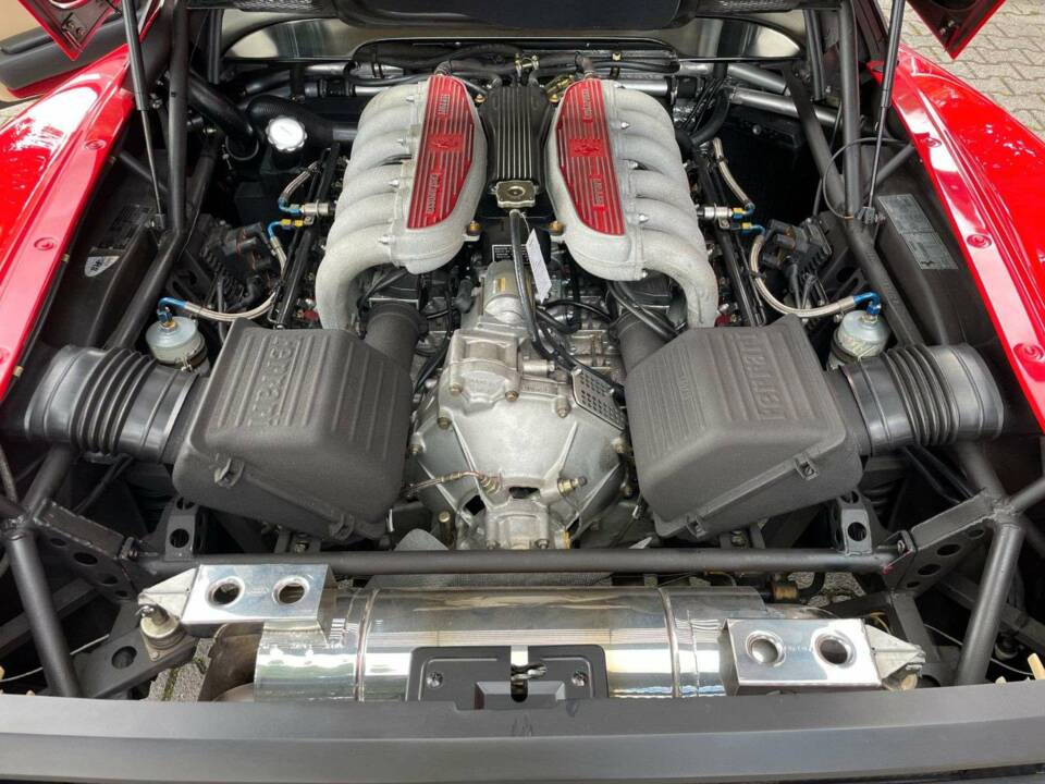 Afbeelding 15/20 van Ferrari 512 TR (1994)