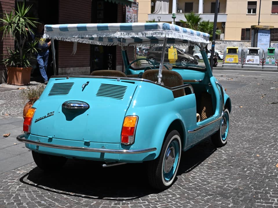 Image 11/90 of FIAT Ghia 500 Jolly (1970)