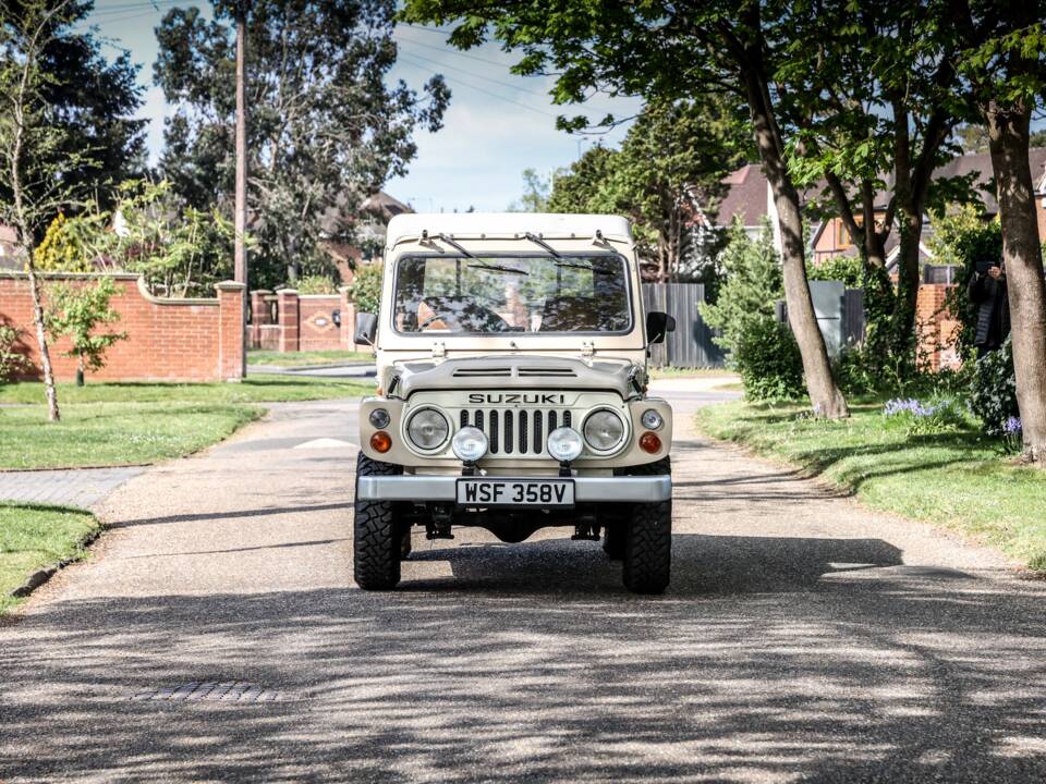 Immagine 15/39 di Suzuki LJ 80 (1976)