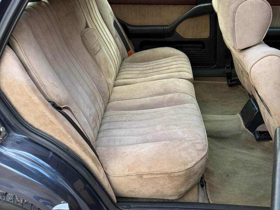 Image 11/20 of Lancia Thema Station Wagon 16V (1992)