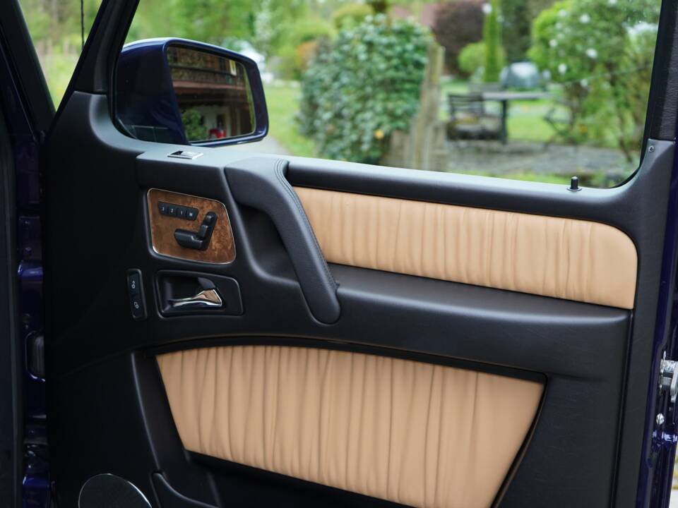 Image 17/17 of Mercedes-Benz G 500 (LWB) (2013)