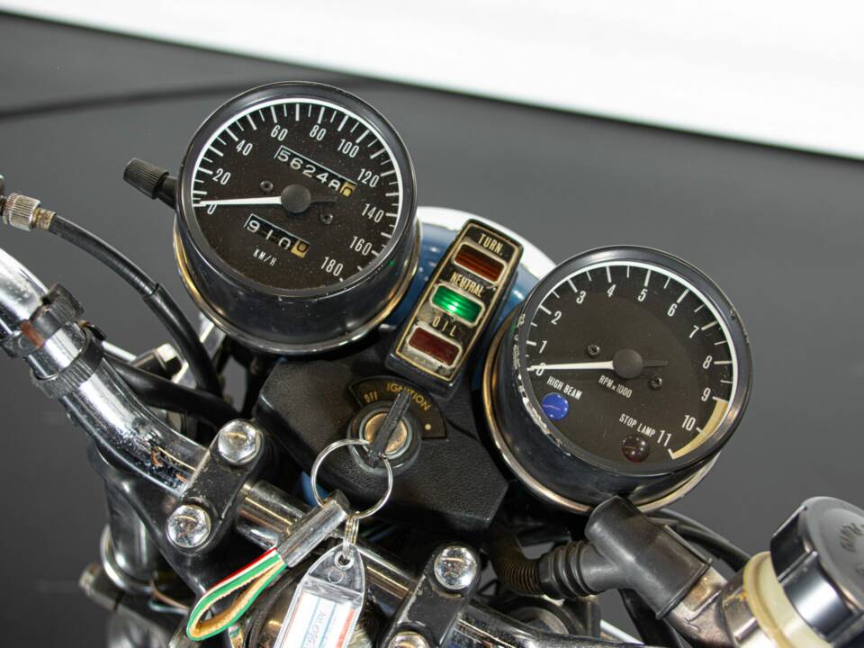 Imagen 50/50 de Kawasaki Z 400 (1976)
