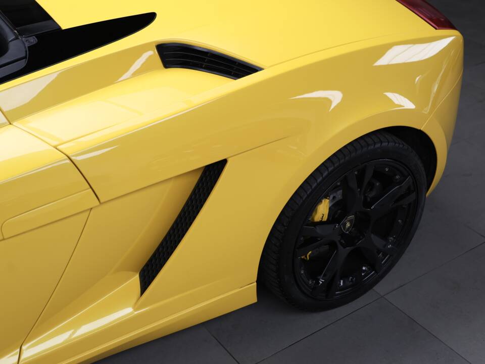 Afbeelding 25/50 van Lamborghini Gallardo Spyder (2007)