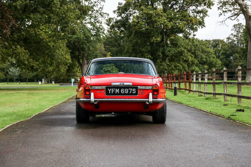 Afbeelding 12/40 van Jaguar XJ 6 C 4.2 (1977)